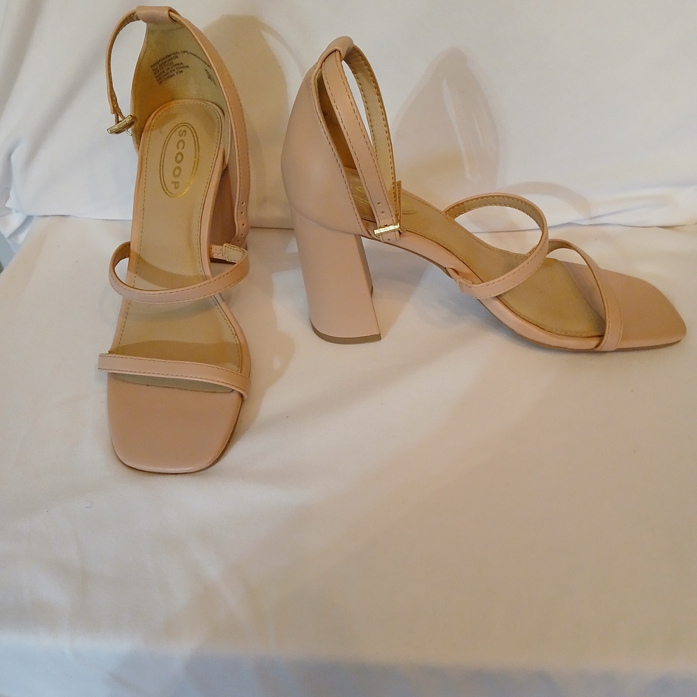 Chic Beige Block Heel Sandals